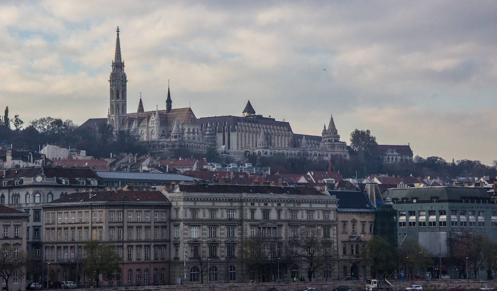 Where-to-Eat-in-Budapest-Best-Bars-Buda-Castle-View